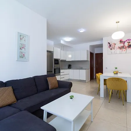 Montevideo By Canariasgetaway * Las Palmas / Gran Canaria